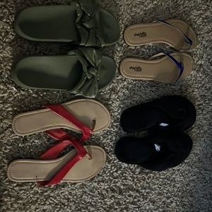 4 pairs of sandals